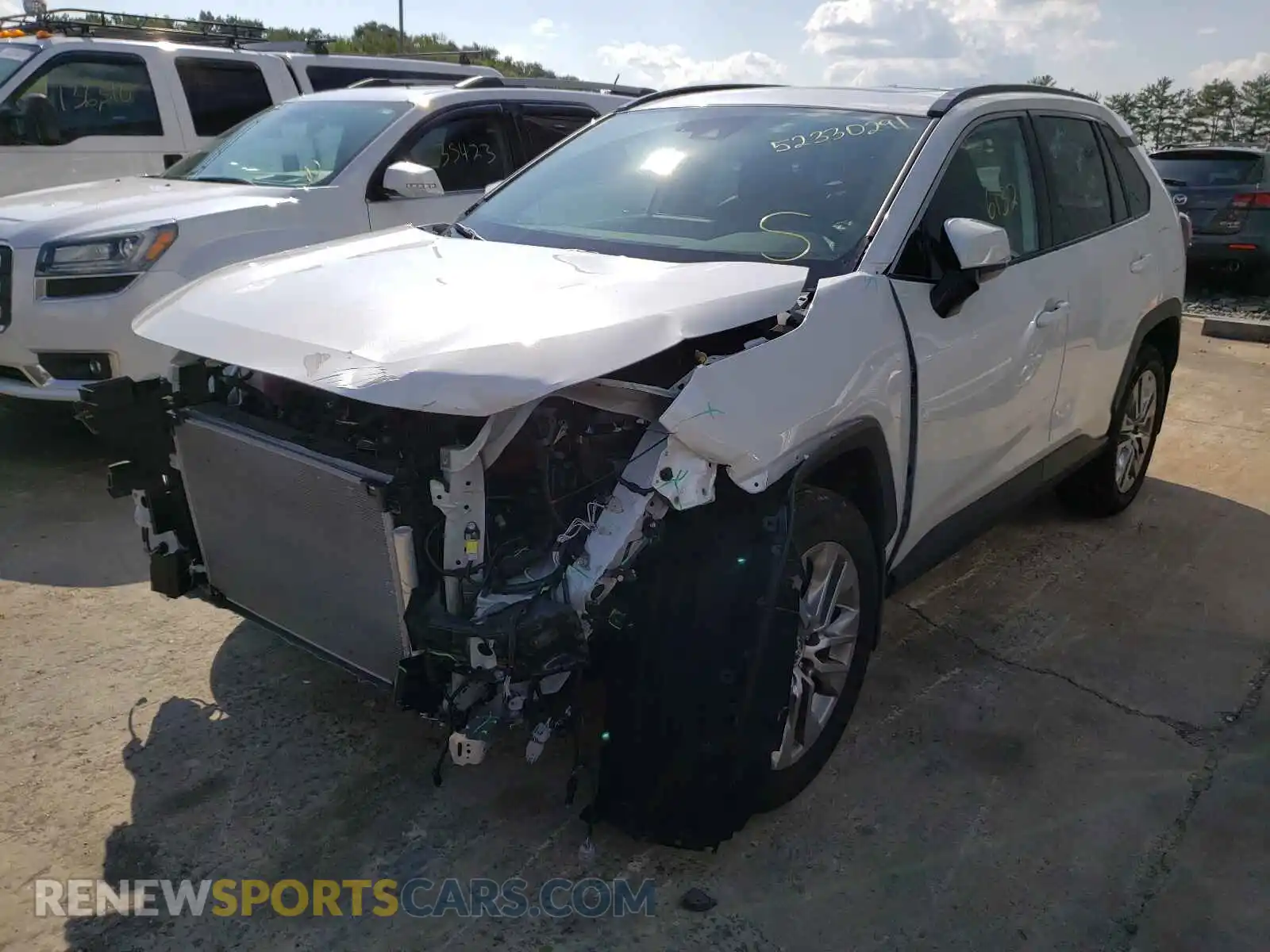 2 Photograph of a damaged car 2T3A1RFV8MW144793 TOYOTA RAV4 2021