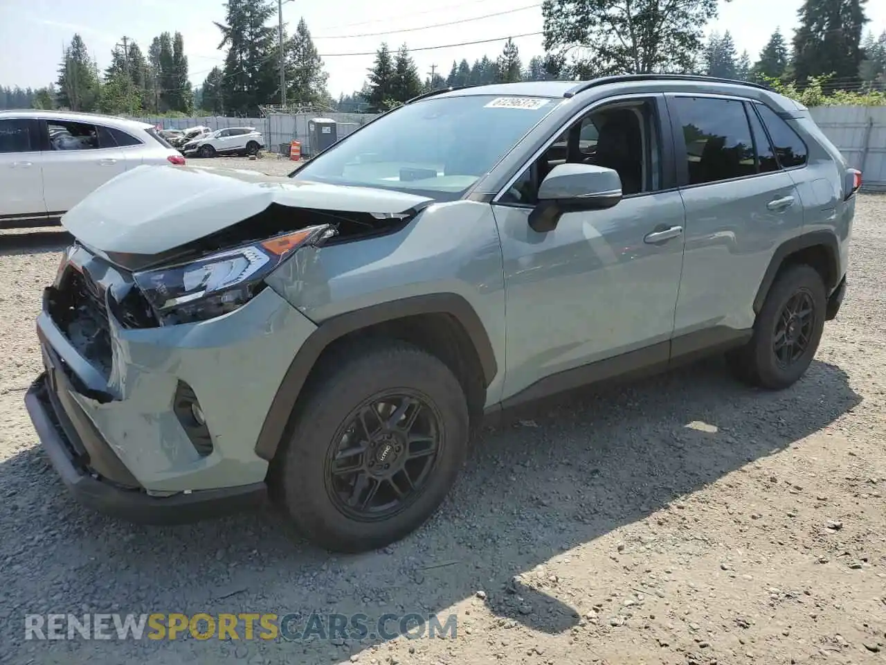 1 Photograph of a damaged car 2T3A1RFV8MW169418 TOYOTA RAV4 2021
