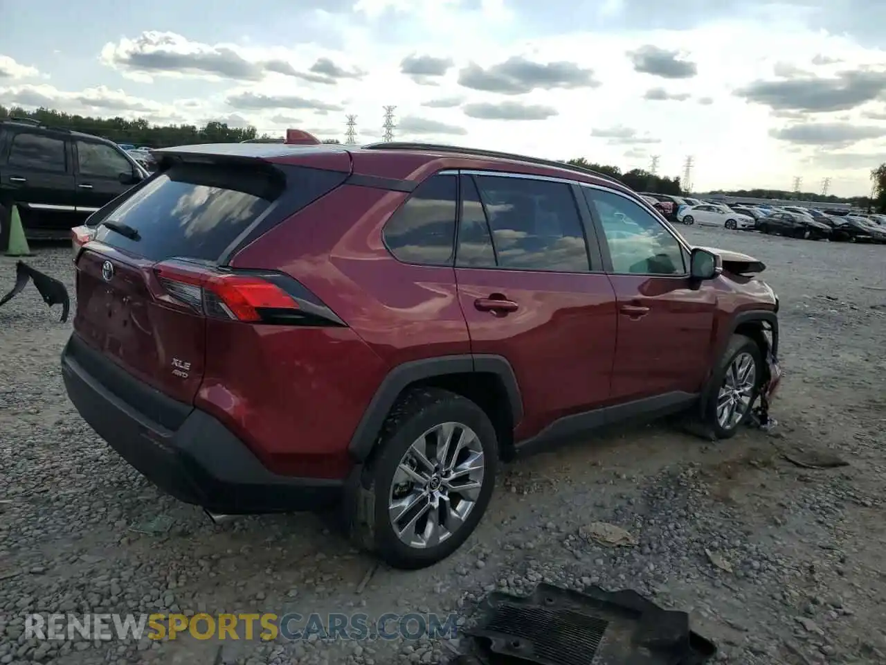 3 Photograph of a damaged car 2T3A1RFV8MW231156 TOYOTA RAV4 2021