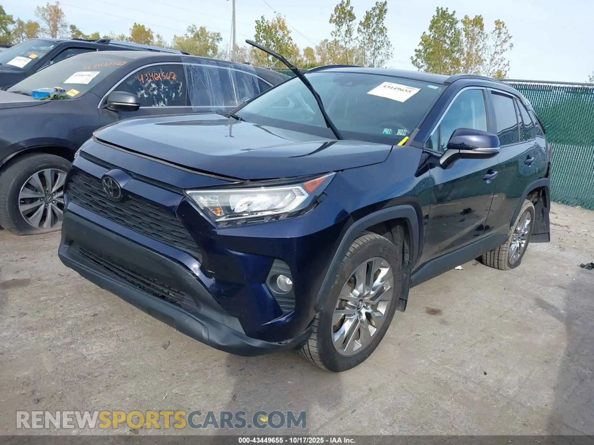 2 Photograph of a damaged car 2T3A1RFV9MC146053 TOYOTA RAV4 2021