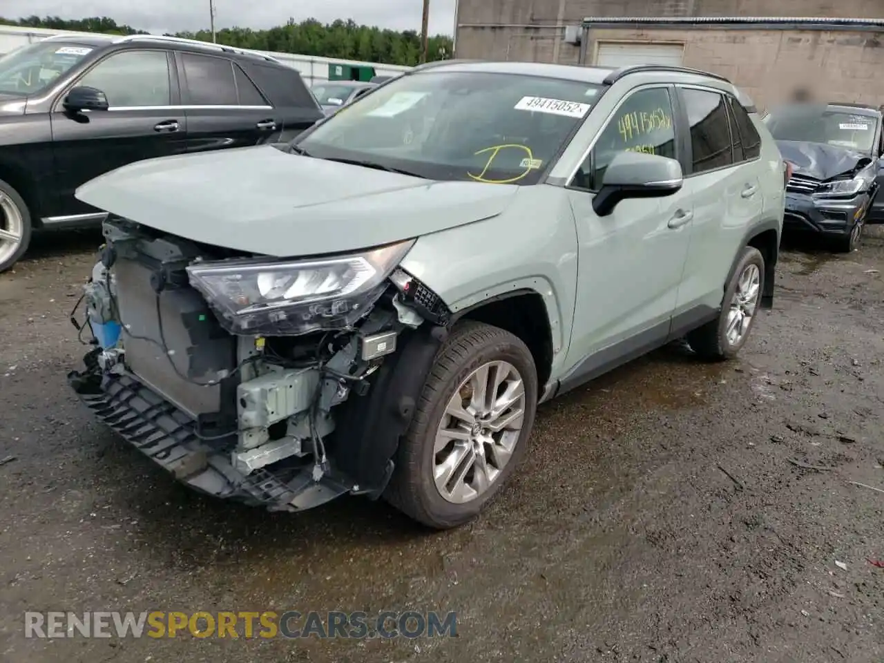 2 Photograph of a damaged car 2T3A1RFVXMW148067 TOYOTA RAV4 2021