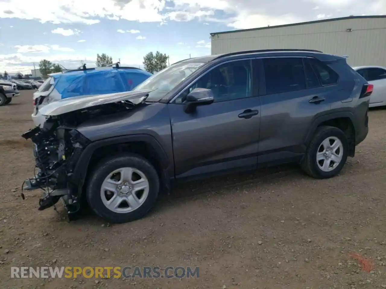 1 Photograph of a damaged car 2T3B1RFV5MC171889 TOYOTA RAV4 2021