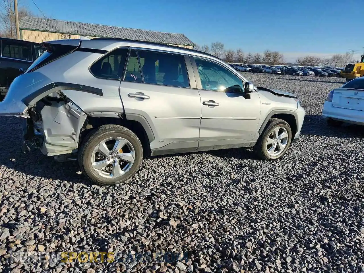 3 Photograph of a damaged car 2T3B6RFV4MW029078 TOYOTA RAV4 2021