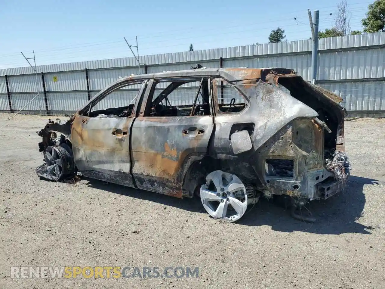 2 fotografías del automóvil dañado 2T3B6RFV5MW024830 TOYOTA RAV4 2021