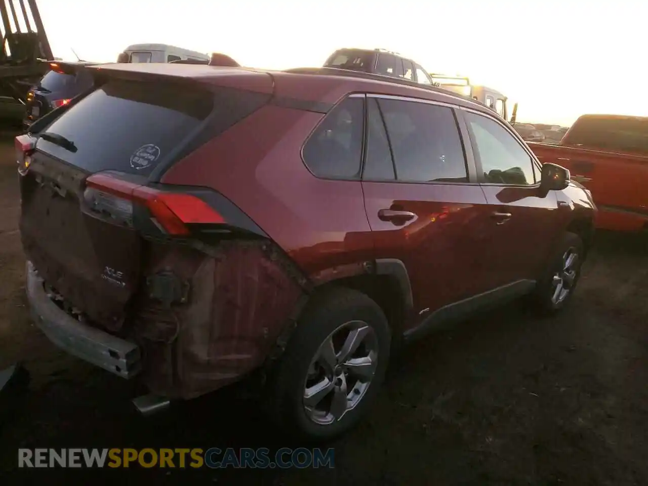 3 Photograph of a damaged car 2T3B6RFV5MW026030 TOYOTA RAV4 2021