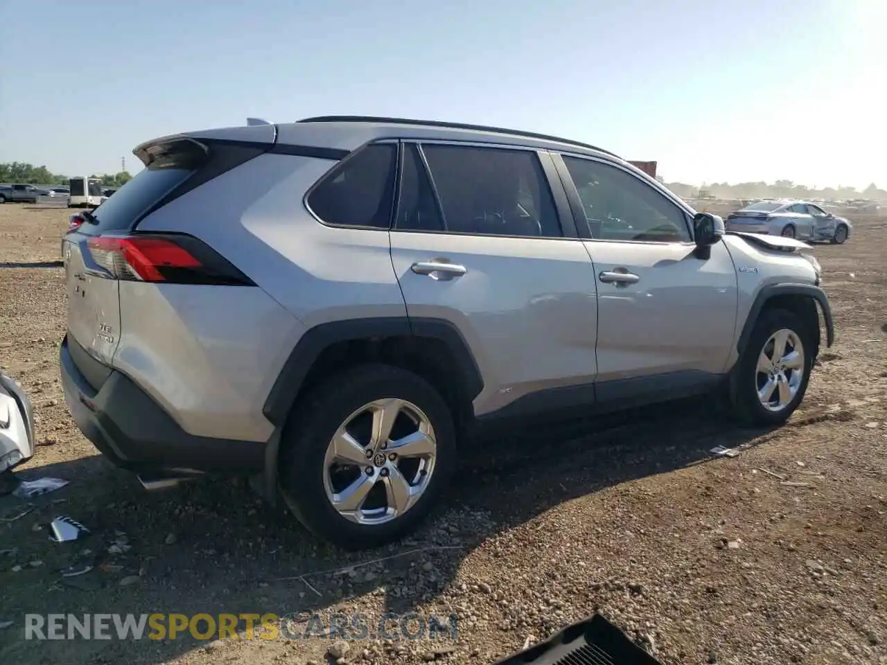 3 Photograph of a damaged car 2T3B6RFV7MW019757 TOYOTA RAV4 2021