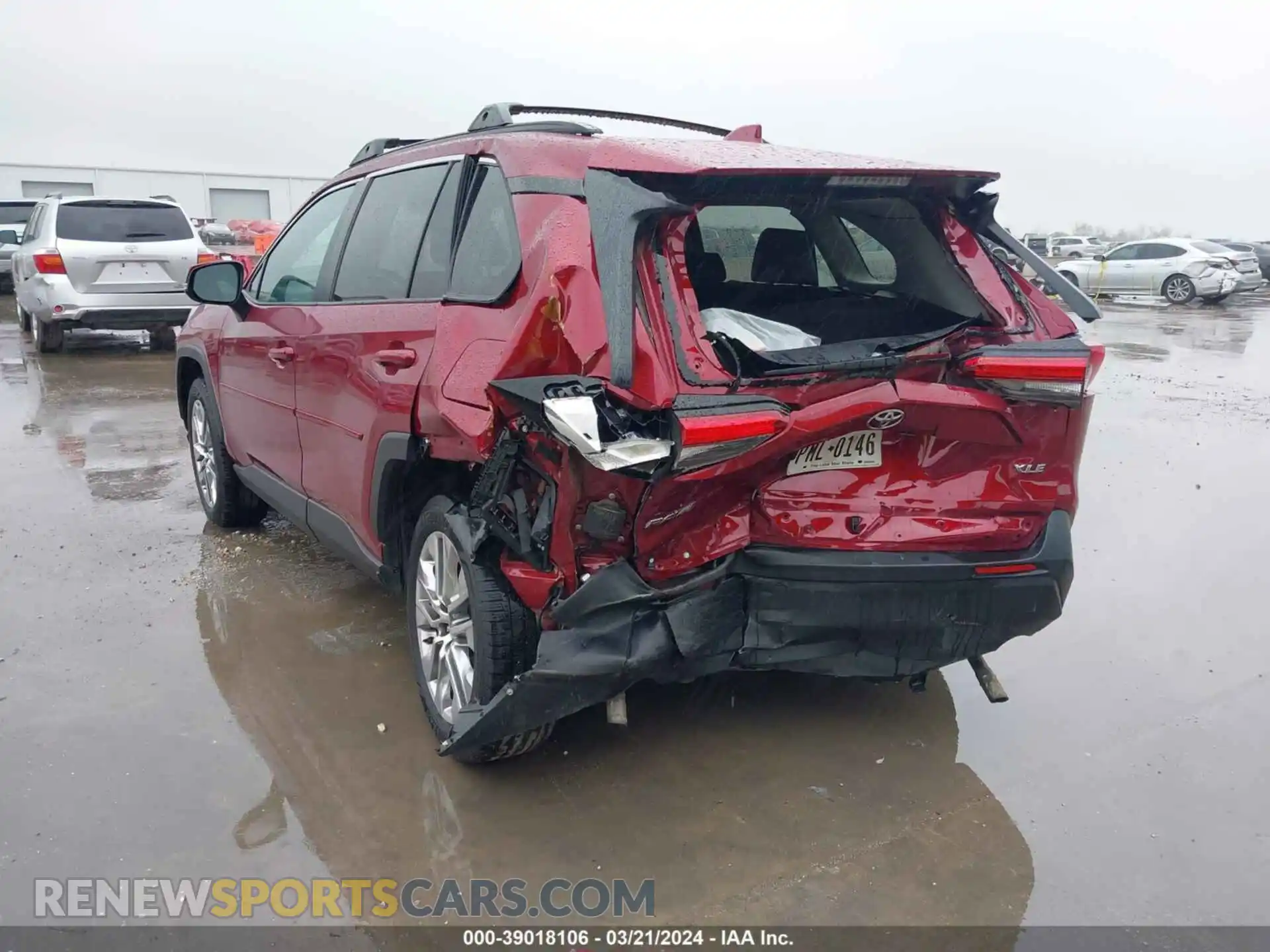 3 Photograph of a damaged car 2T3C1RFV0MW148782 TOYOTA RAV4 2021