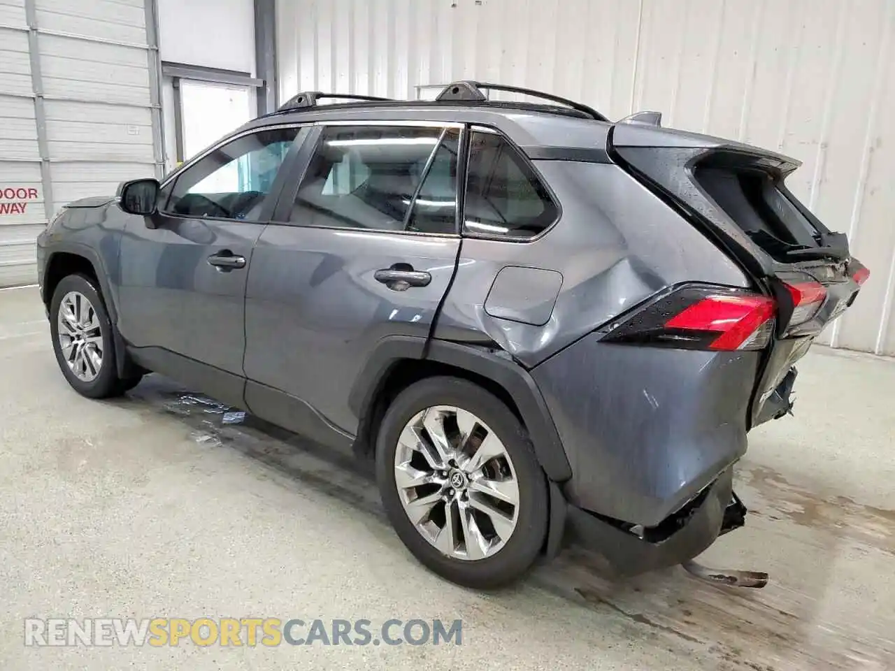 2 fotografías del automóvil dañado 2T3C1RFV1MC111497 TOYOTA RAV4 2021
