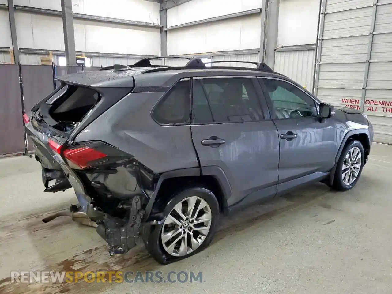 3 fotografías del automóvil dañado 2T3C1RFV1MC111497 TOYOTA RAV4 2021