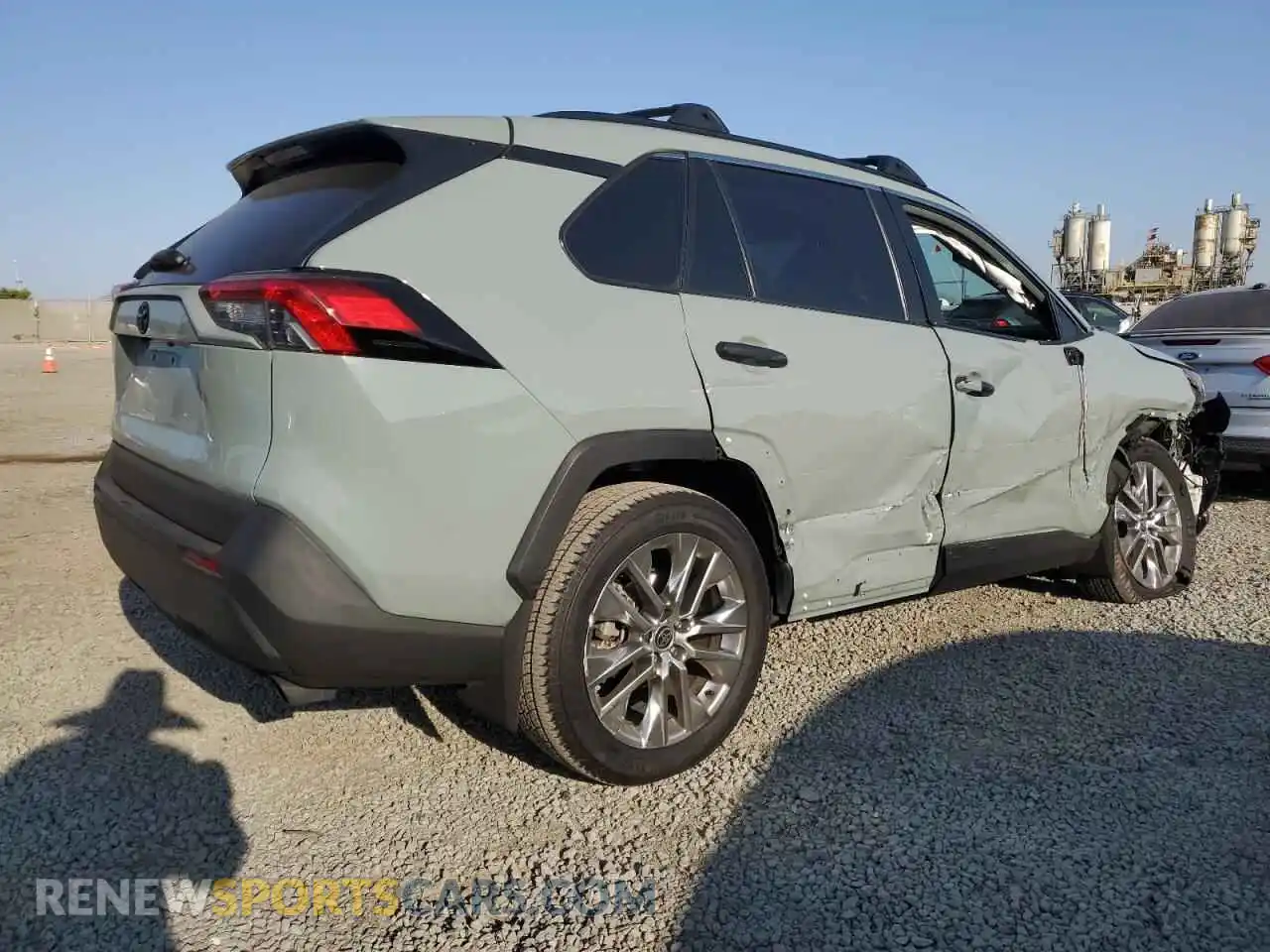 3 Photograph of a damaged car 2T3C1RFV1MW169236 TOYOTA RAV4 2021