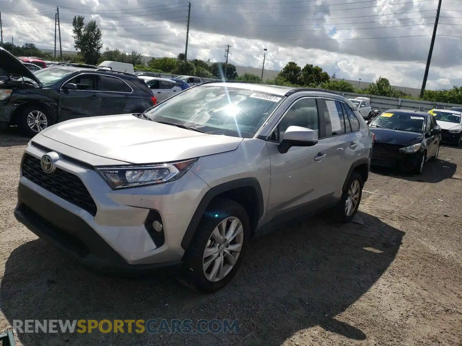 2 Photograph of a damaged car 2T3C1RFV2MC086495 TOYOTA RAV4 2021