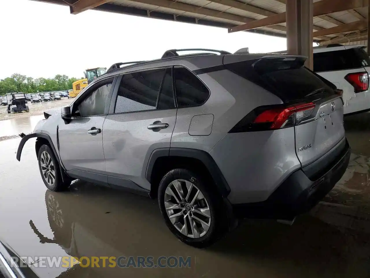2 Photograph of a damaged car 2T3C1RFV2MC153774 TOYOTA RAV4 2021