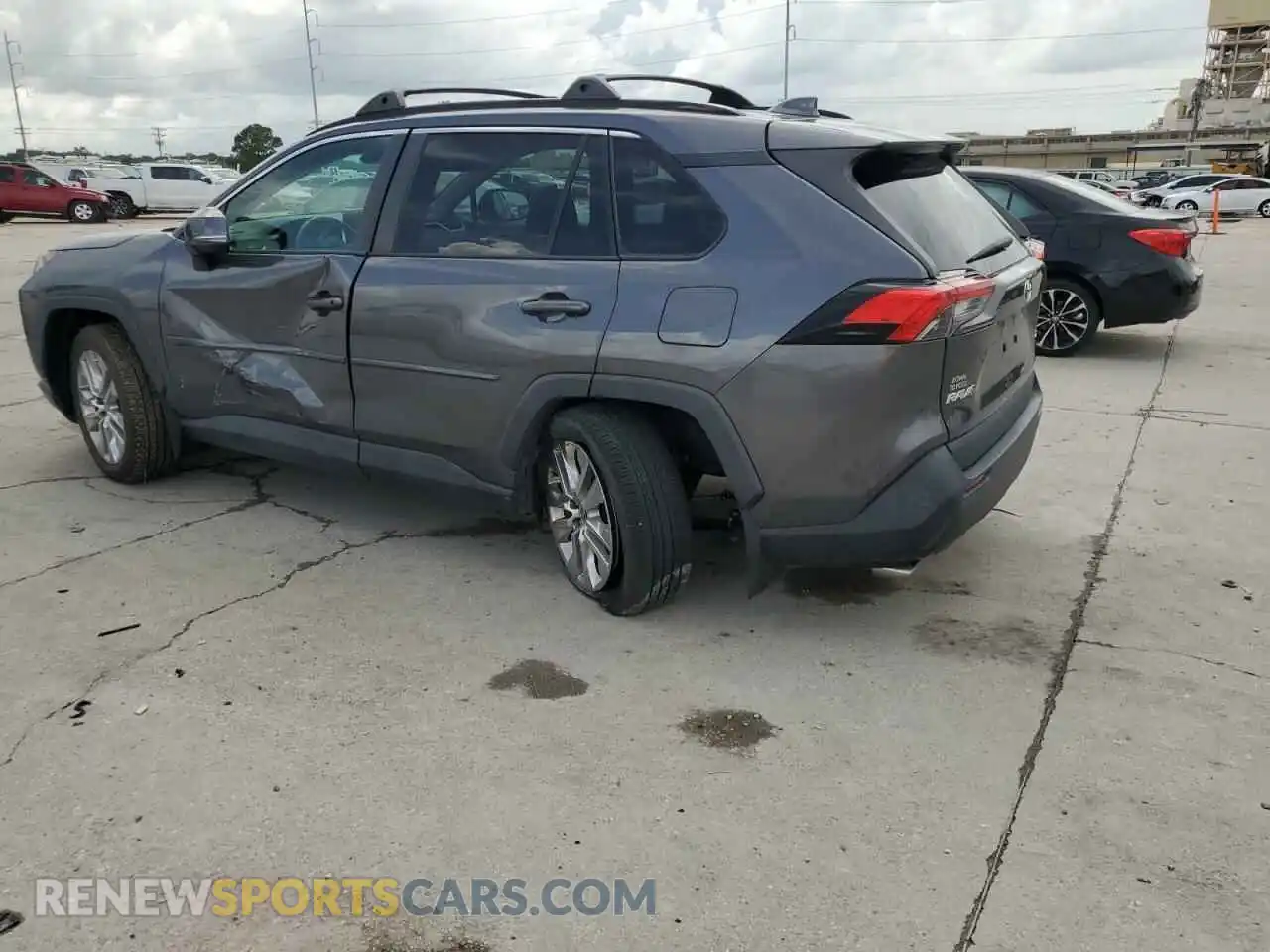 2 Photograph of a damaged car 2T3C1RFV2MC169635 TOYOTA RAV4 2021