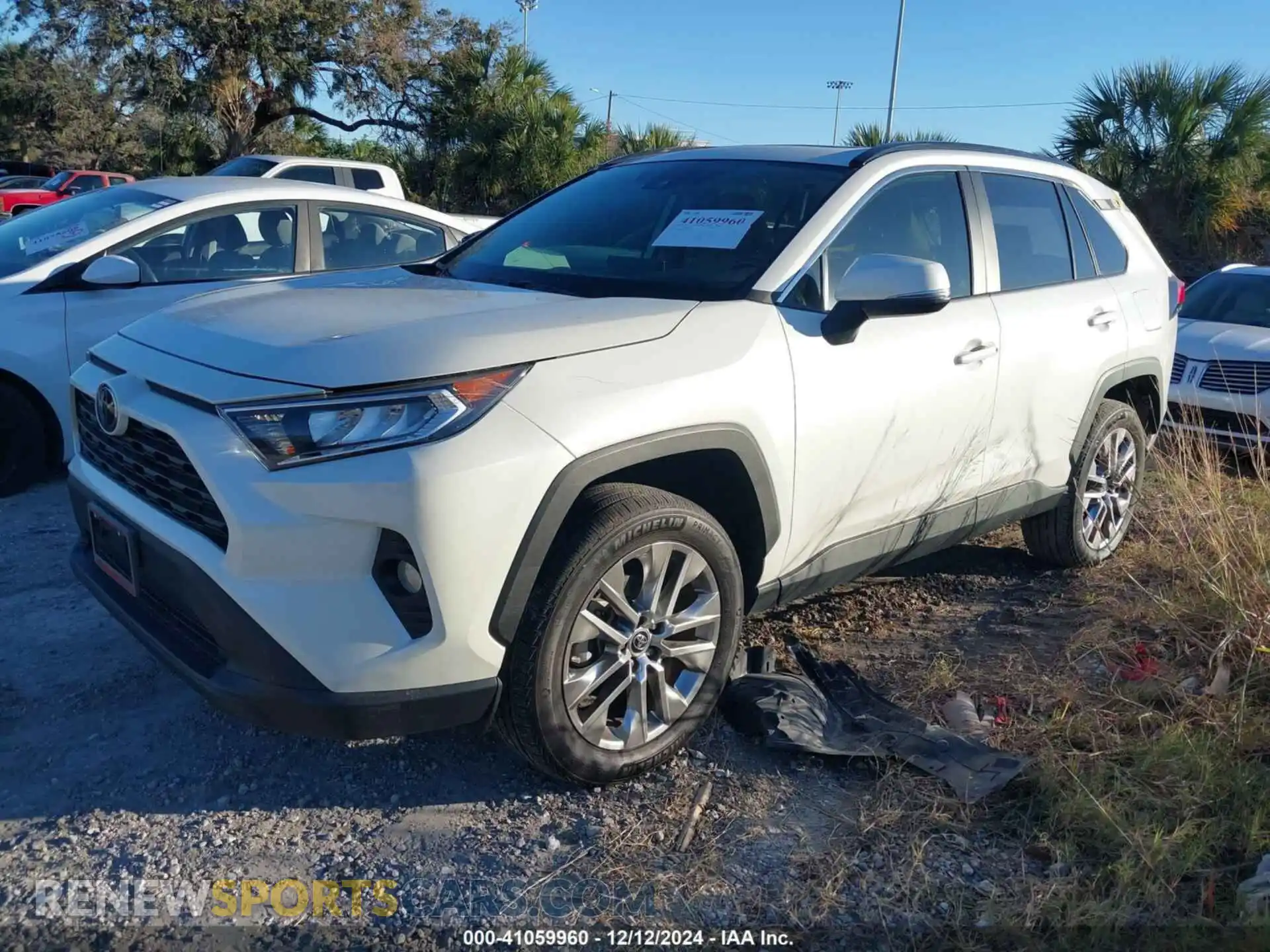 2 Photograph of a damaged car 2T3C1RFV2MW112799 TOYOTA RAV4 2021