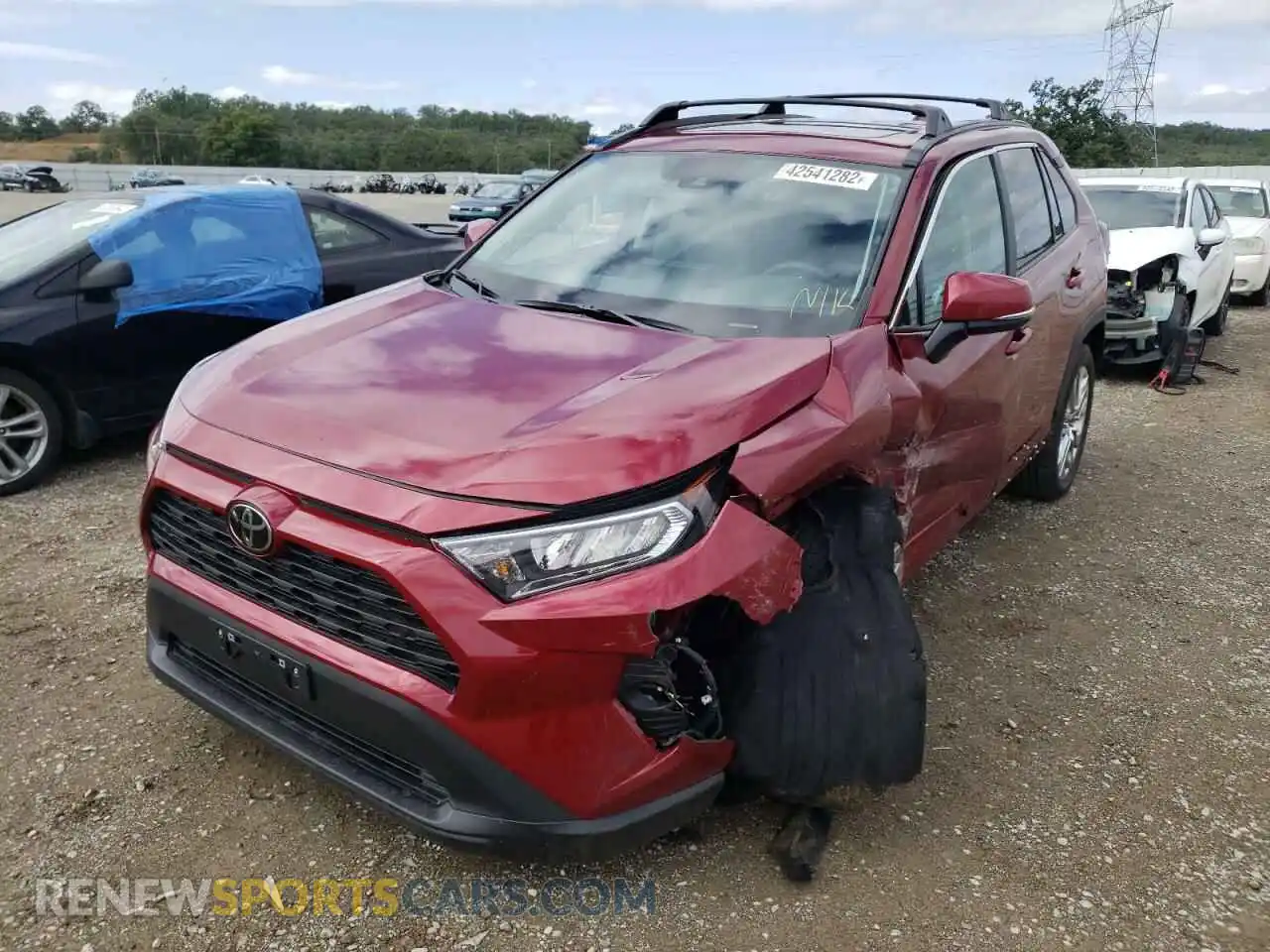 2 Photograph of a damaged car 2T3C1RFV2MW159542 TOYOTA RAV4 2021