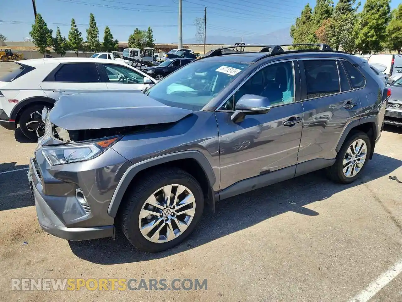 1 Фотография поврежденного автомобиля 2T3C1RFV3MC140418 TOYOTA RAV4 2021