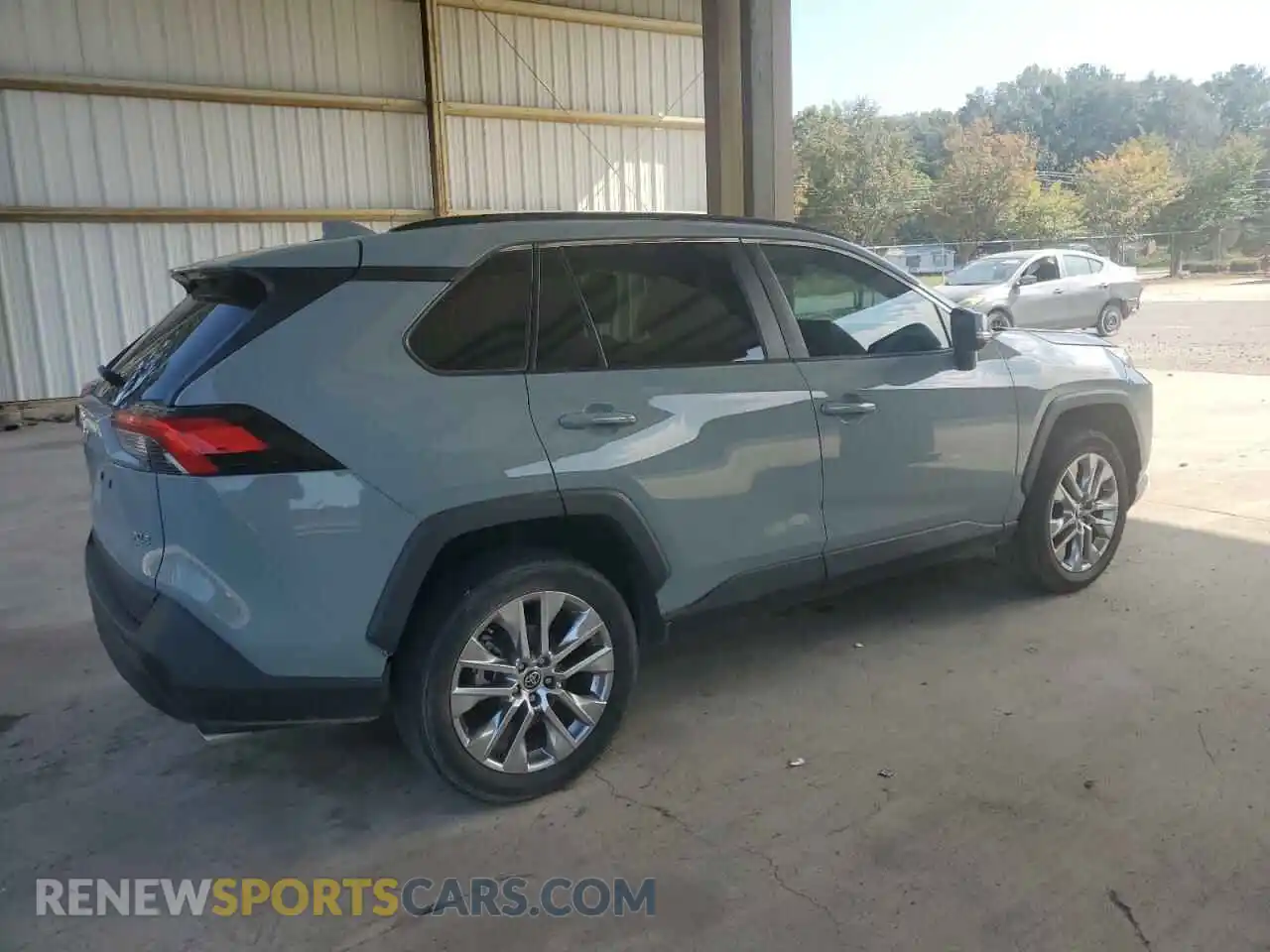 3 Photograph of a damaged car 2T3C1RFV3MW143513 TOYOTA RAV4 2021