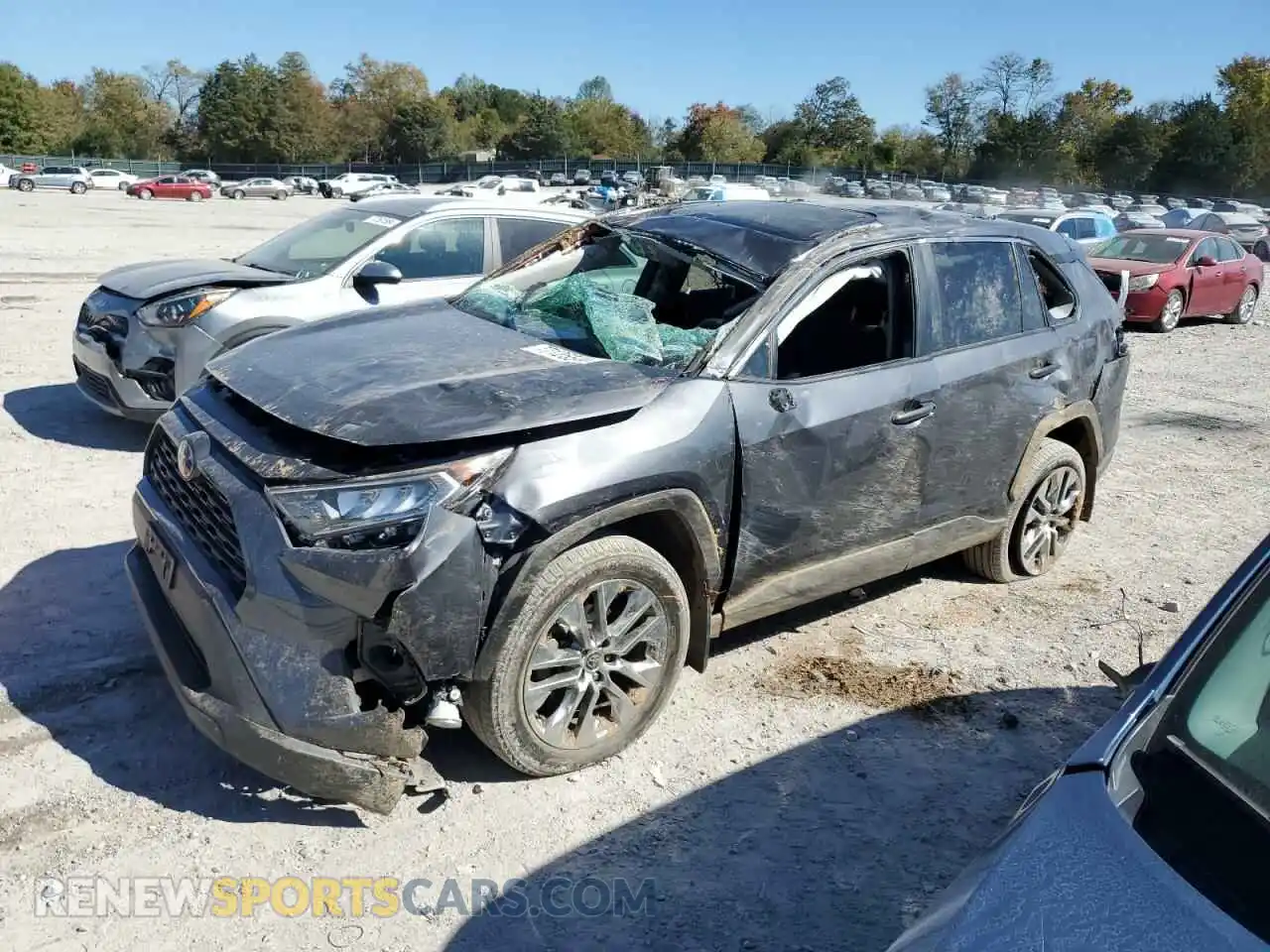 1 Photograph of a damaged car 2T3C1RFV3MW158447 TOYOTA RAV4 2021