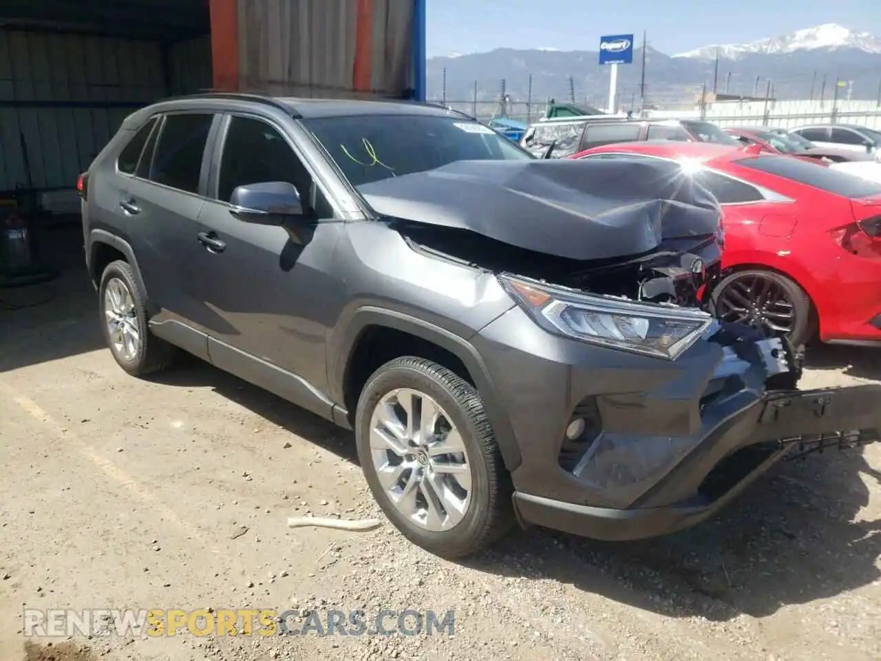 1 Photograph of a damaged car 2T3C1RFV3MW169917 TOYOTA RAV4 2021
