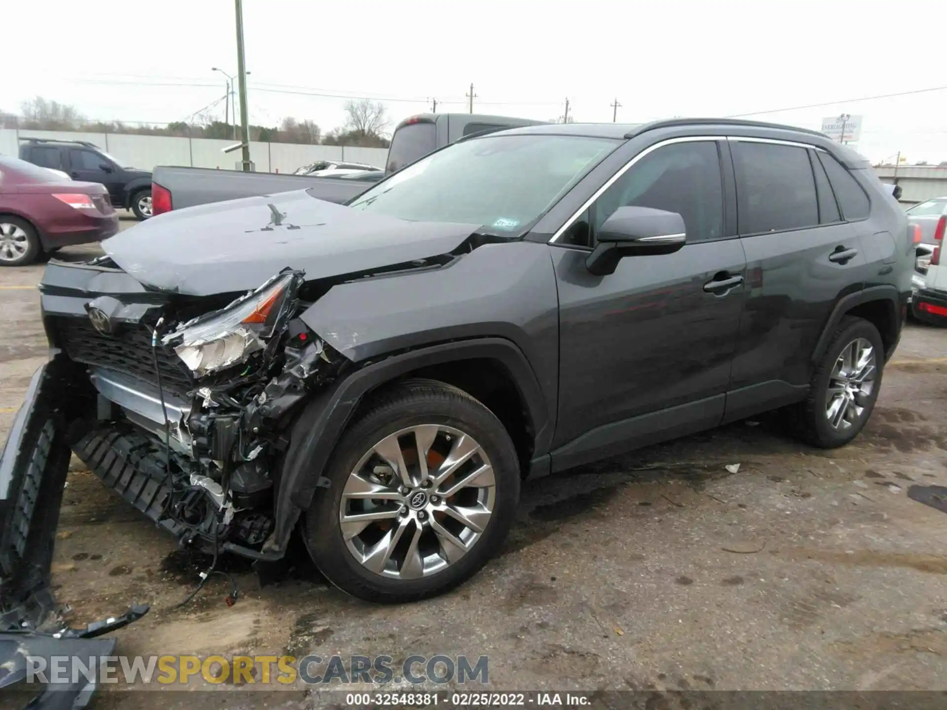 2 Photograph of a damaged car 2T3C1RFV4MC106598 TOYOTA RAV4 2021
