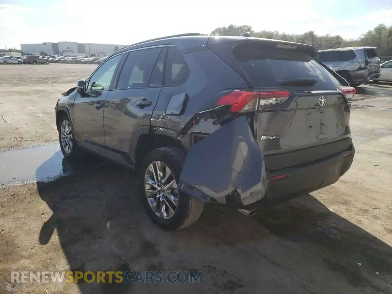 3 Photograph of a damaged car 2T3C1RFV4MC120632 TOYOTA RAV4 2021