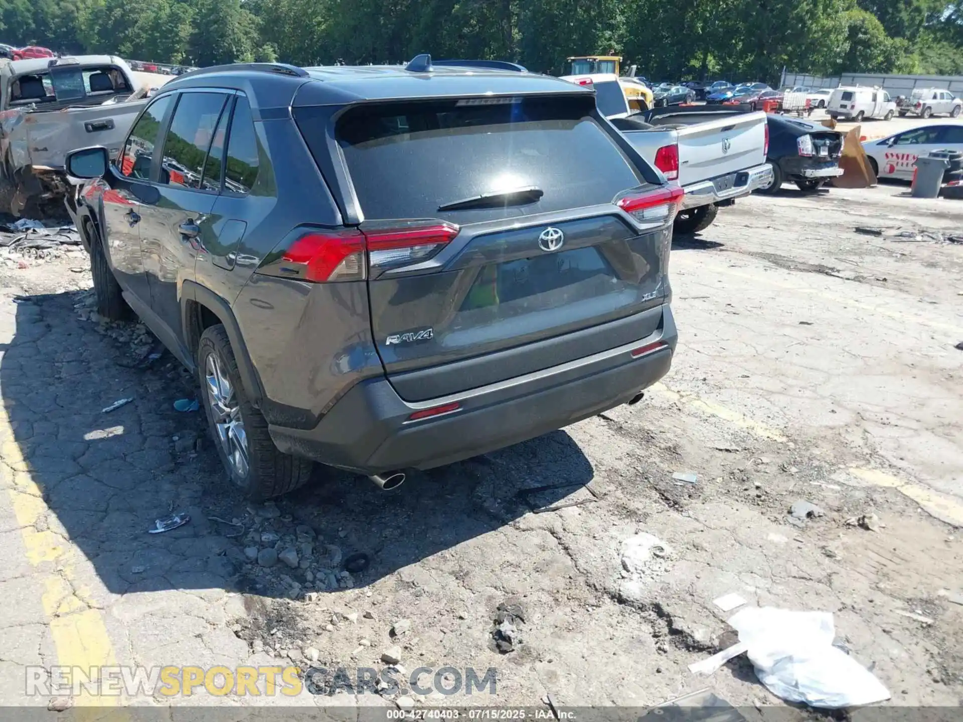 3 fotografías del automóvil dañado 2T3C1RFV4MC130366 TOYOTA RAV4 2021