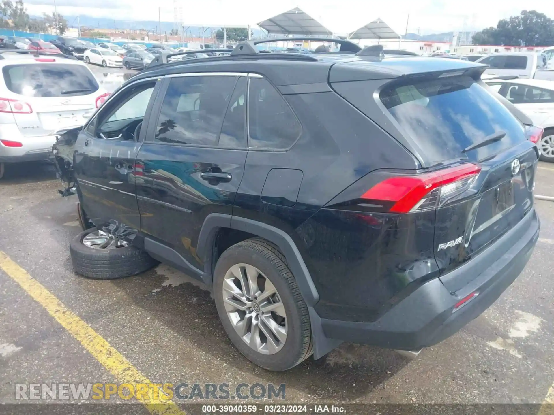 3 Photograph of a damaged car 2T3C1RFV4MC139486 TOYOTA RAV4 2021
