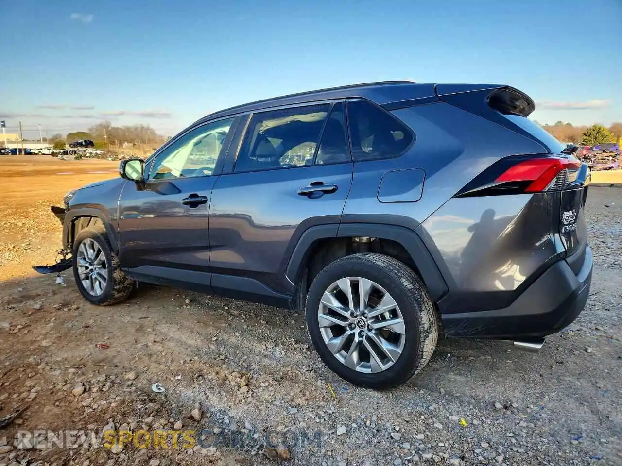 2 fotografías del automóvil dañado 2T3C1RFV4MC139973 TOYOTA RAV4 2021