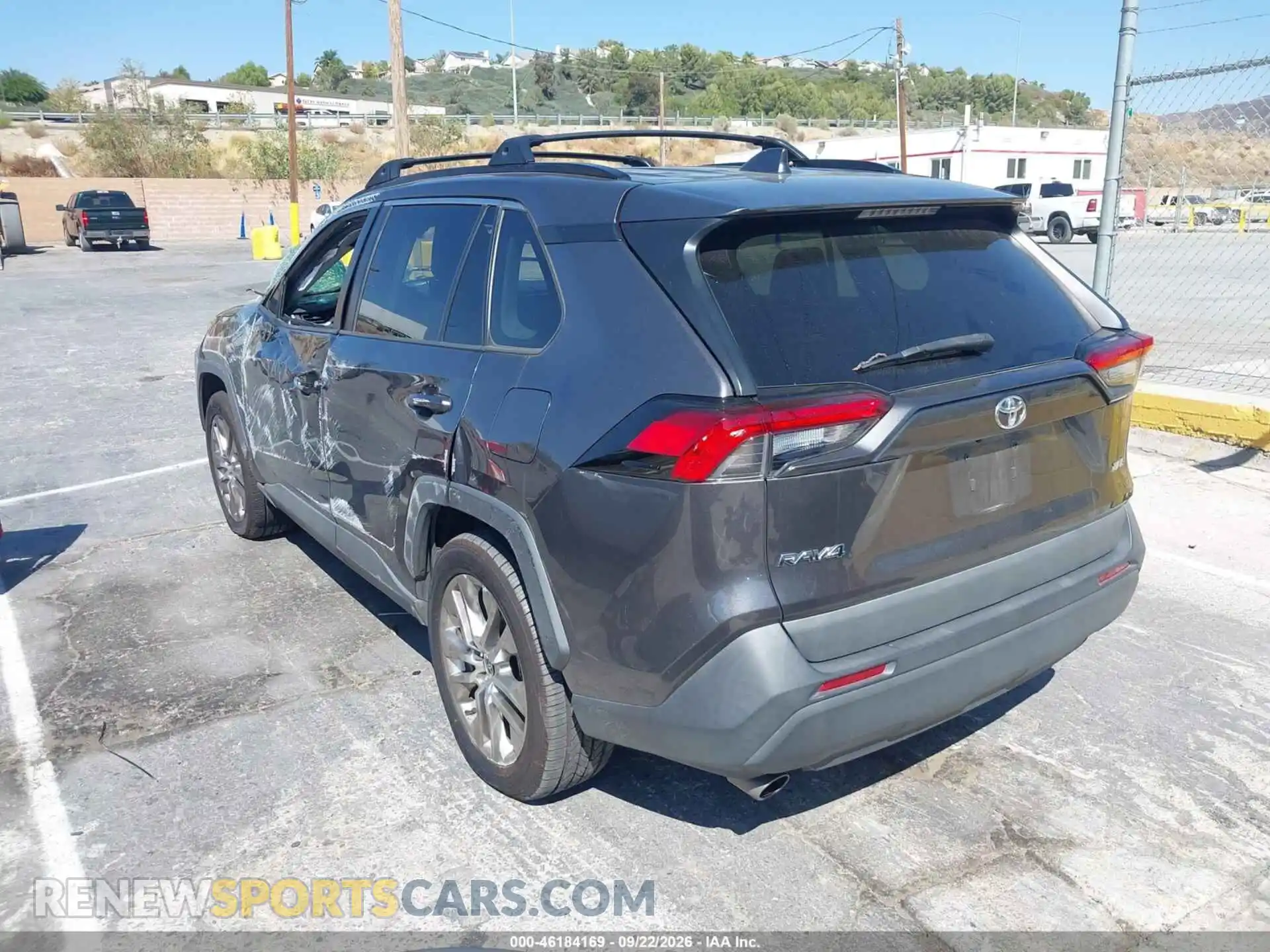 3 fotografías del automóvil dañado 2T3C1RFV4MC172214 TOYOTA RAV4 2021