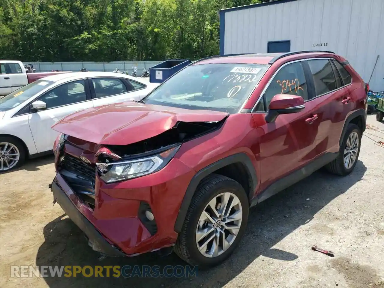 2 Photograph of a damaged car 2T3C1RFV4MW178822 TOYOTA RAV4 2021