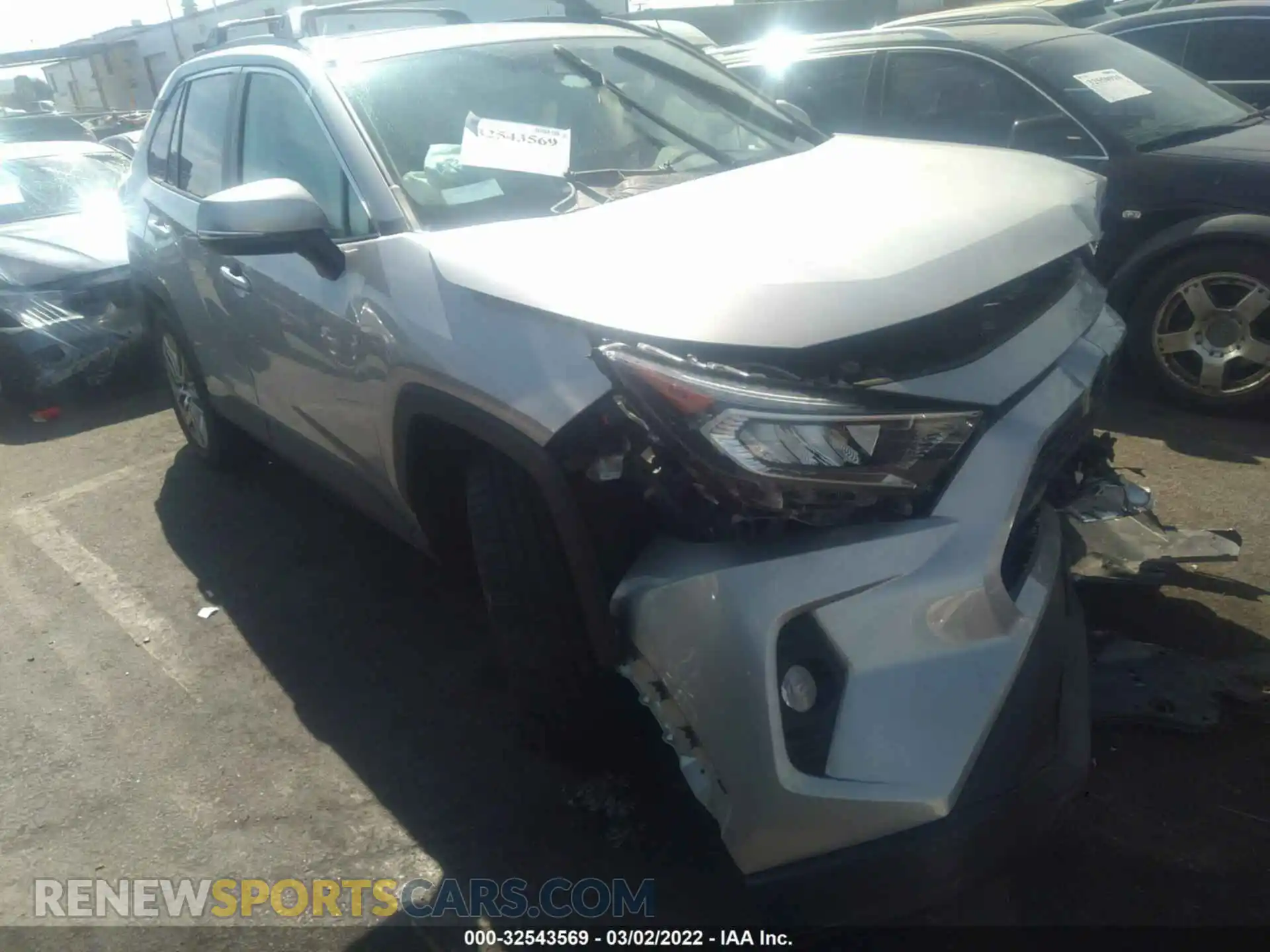 1 Photograph of a damaged car 2T3C1RFV5MC106772 TOYOTA RAV4 2021
