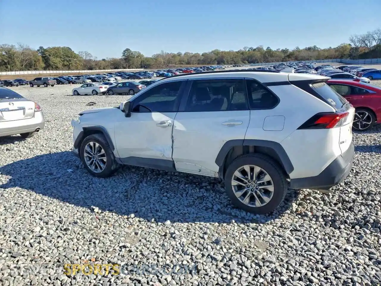 2 Photograph of a damaged car 2T3C1RFV5MW158577 TOYOTA RAV4 2021