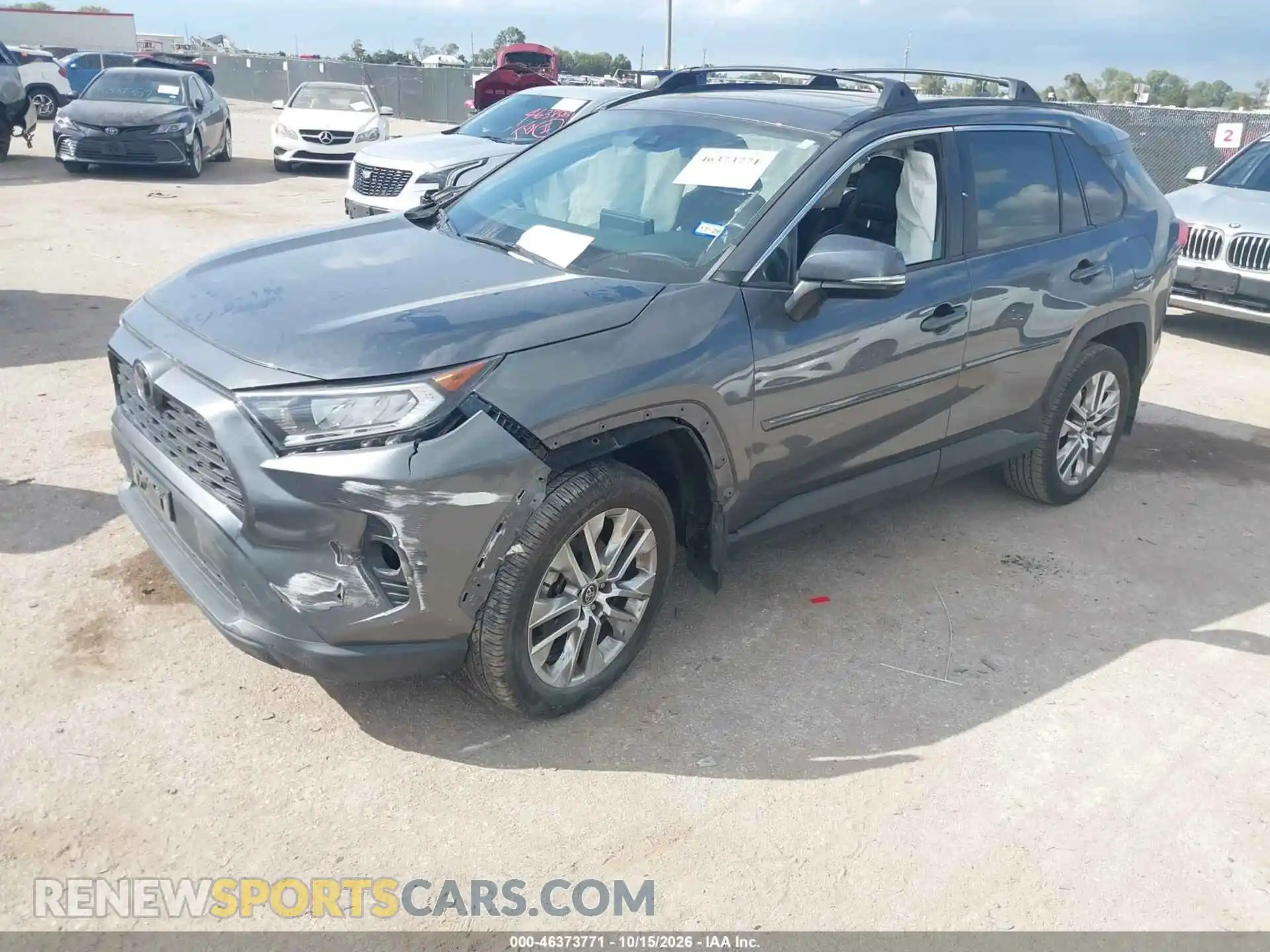 2 Photograph of a damaged car 2T3C1RFV6MC094700 TOYOTA RAV4 2021
