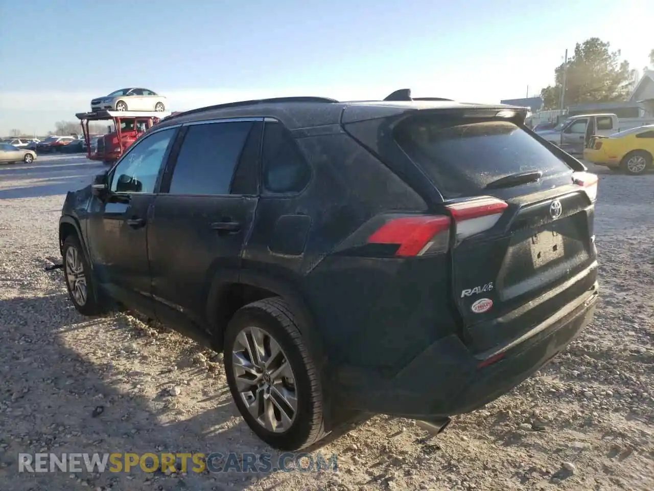 3 Photograph of a damaged car 2T3C1RFV6MC126612 TOYOTA RAV4 2021