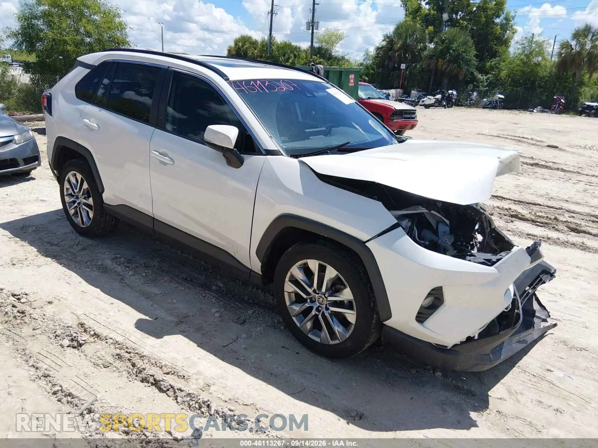 1 Photograph of a damaged car 2T3C1RFV6MW129475 TOYOTA RAV4 2021