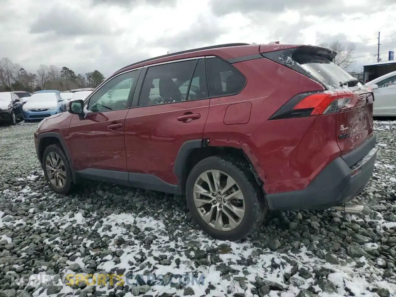 2 Photograph of a damaged car 2T3C1RFV6MW136037 TOYOTA RAV4 2021