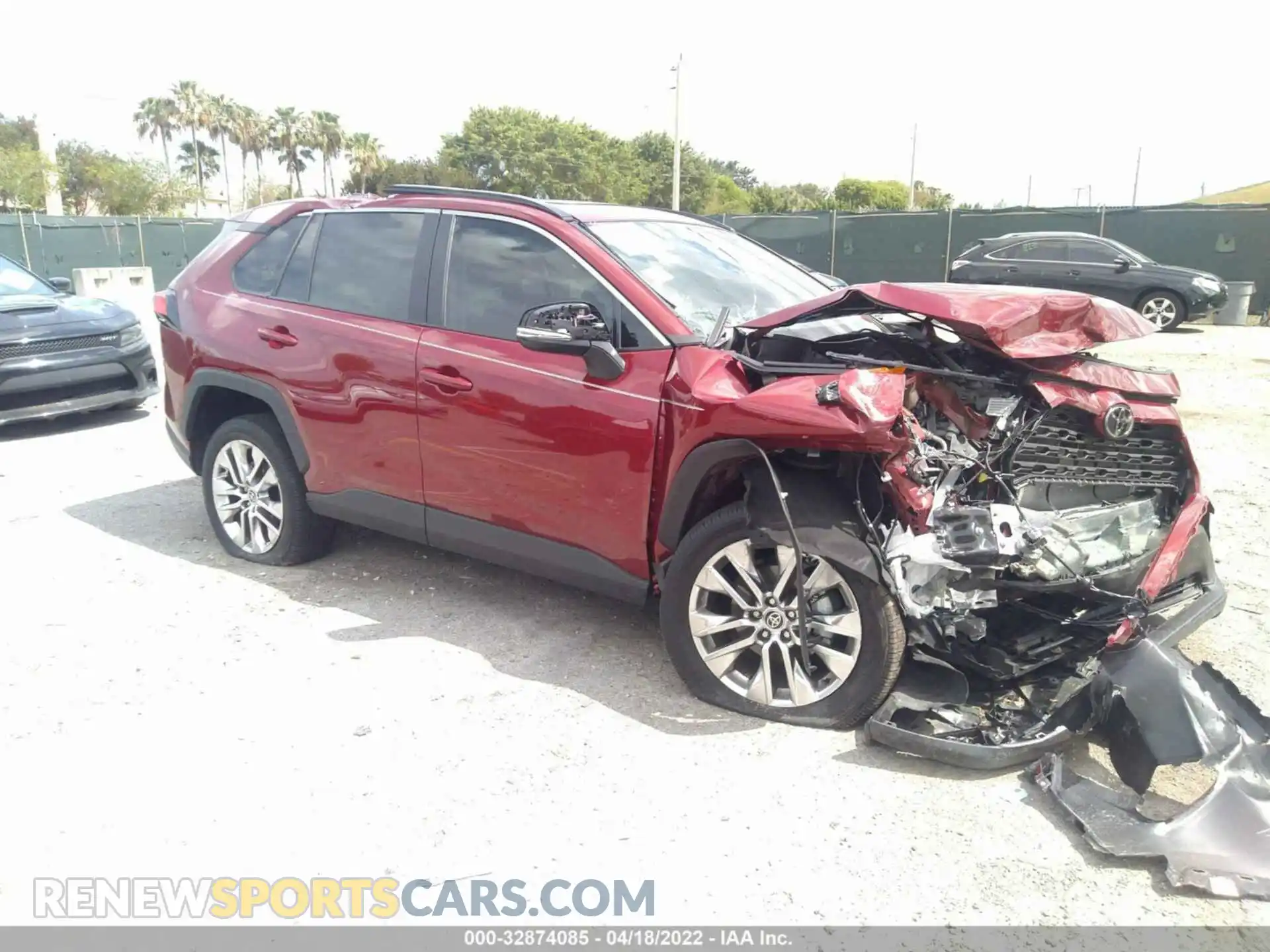 1 Photograph of a damaged car 2T3C1RFV6MW170947 TOYOTA RAV4 2021