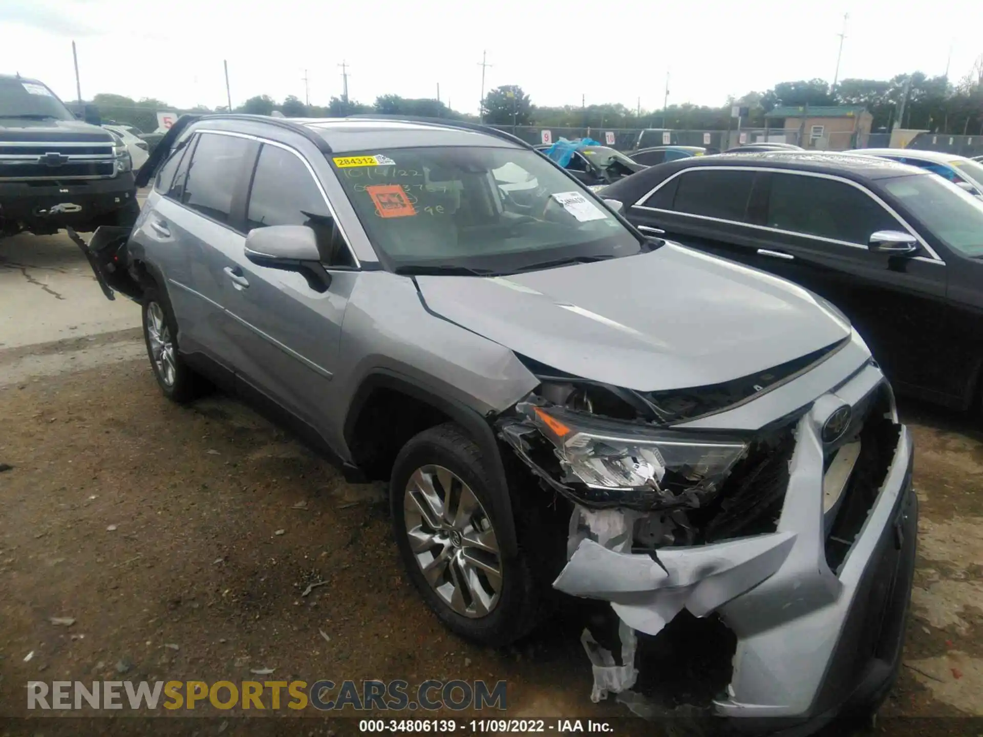 1 Фотография поврежденного автомобиля 2T3C1RFV7MC096598 TOYOTA RAV4 2021