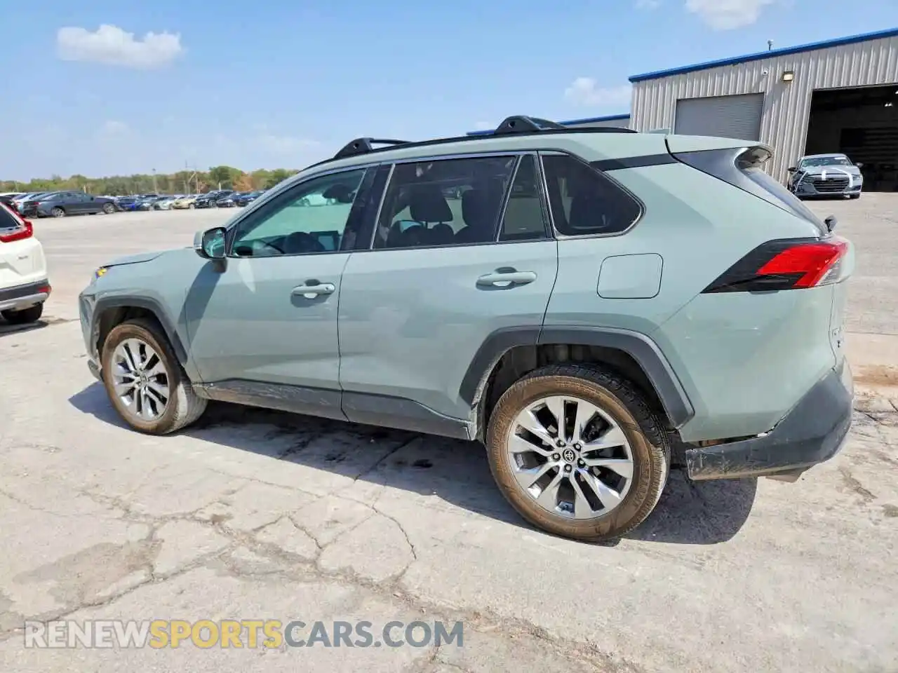 2 fotografías del automóvil dañado 2T3C1RFV7MW135561 TOYOTA RAV4 2021