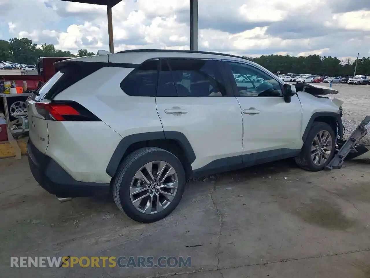 3 Photograph of a damaged car 2T3C1RFV7MW144406 TOYOTA RAV4 2021