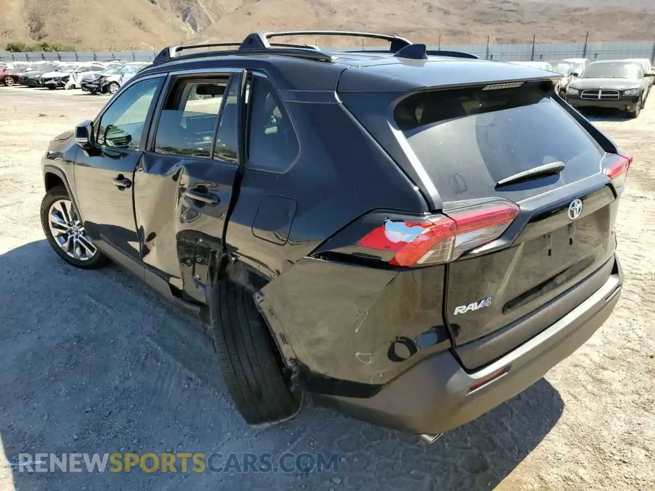 3 fotografías del automóvil dañado 2T3C1RFV8MC086811 TOYOTA RAV4 2021