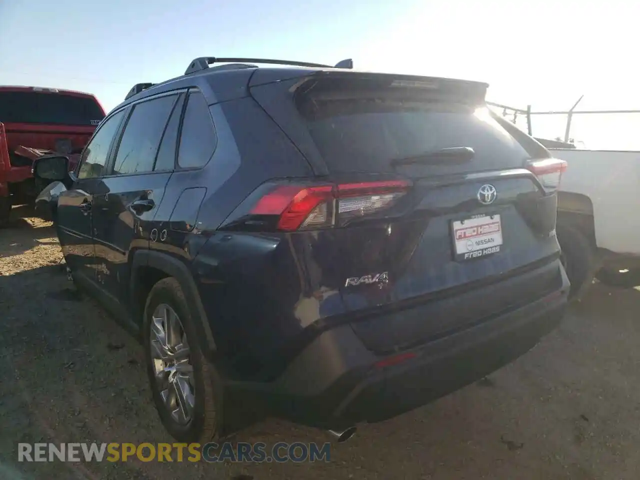 3 Photograph of a damaged car 2T3C1RFV8MC091037 TOYOTA RAV4 2021