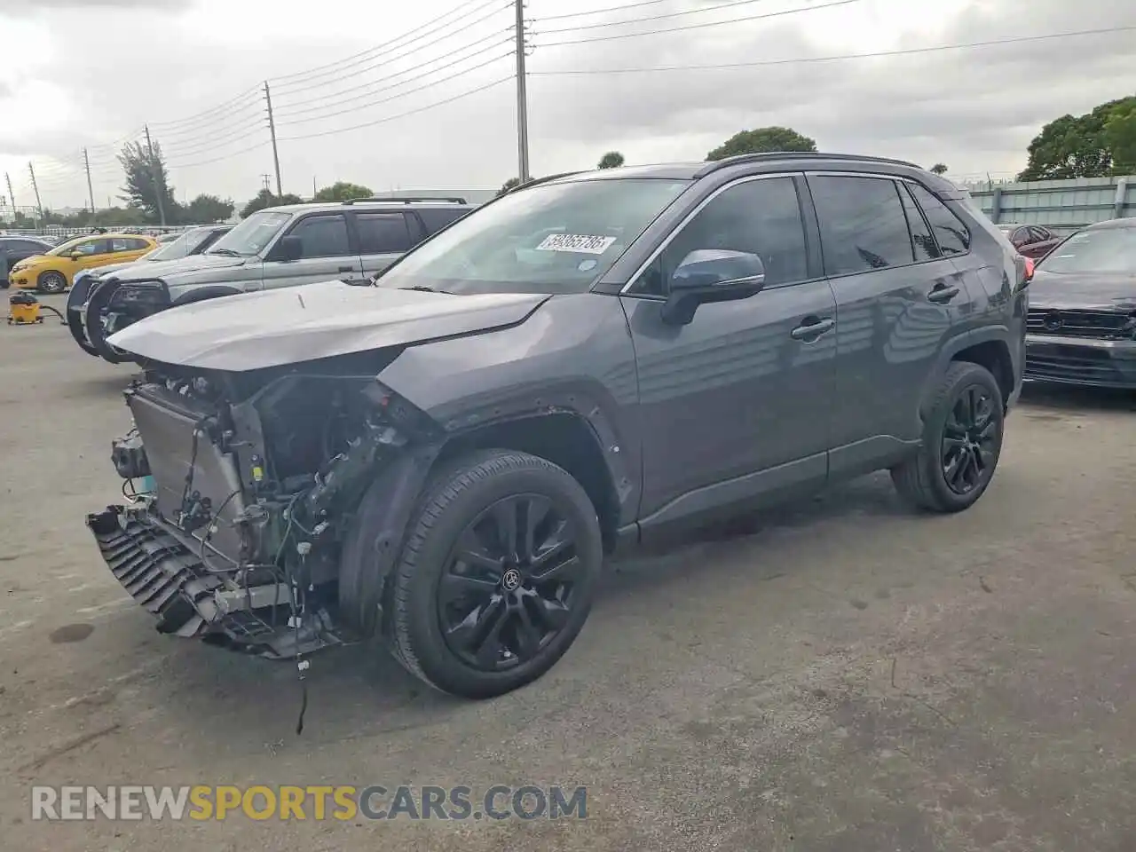 1 Photograph of a damaged car 2T3C1RFV8MC172538 TOYOTA RAV4 2021