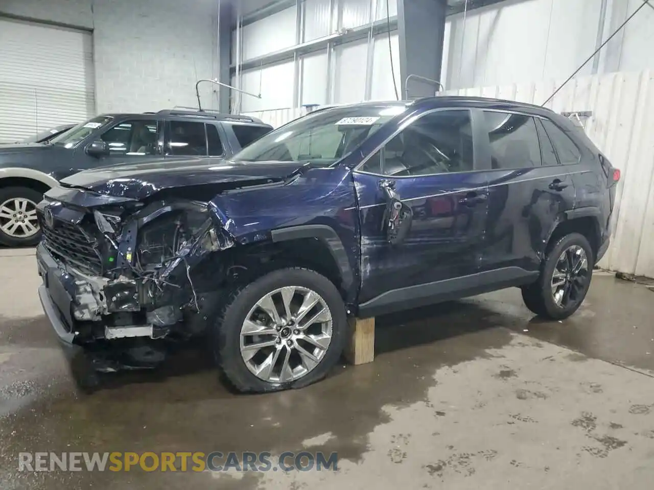 1 Photograph of a damaged car 2T3C1RFV8MW121085 TOYOTA RAV4 2021