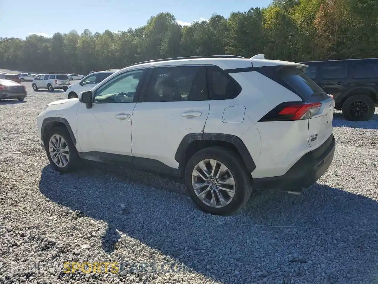 2 Photograph of a damaged car 2T3C1RFV8MW138467 TOYOTA RAV4 2021
