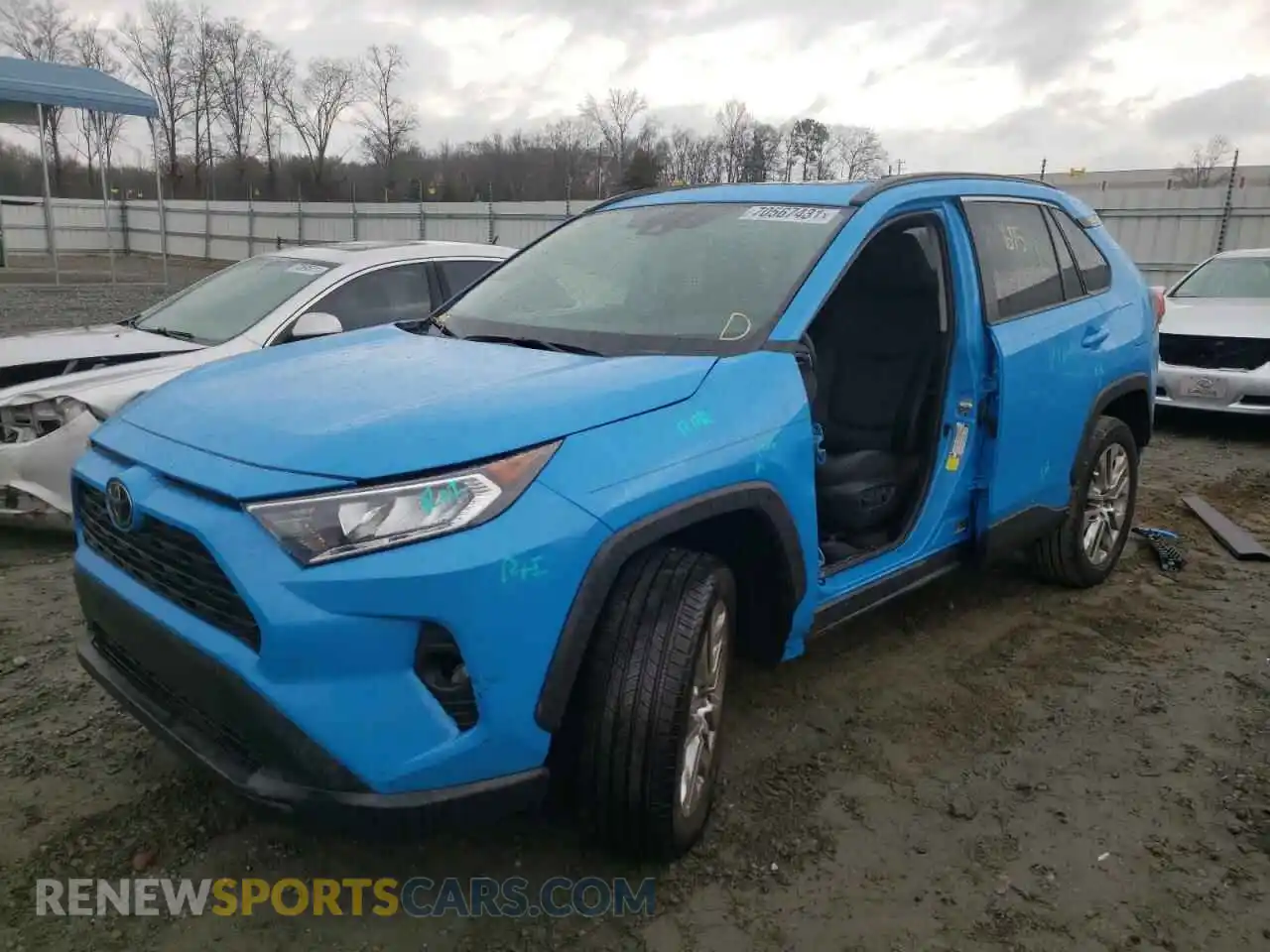 2 Photograph of a damaged car 2T3C1RFV8MW161750 TOYOTA RAV4 2021