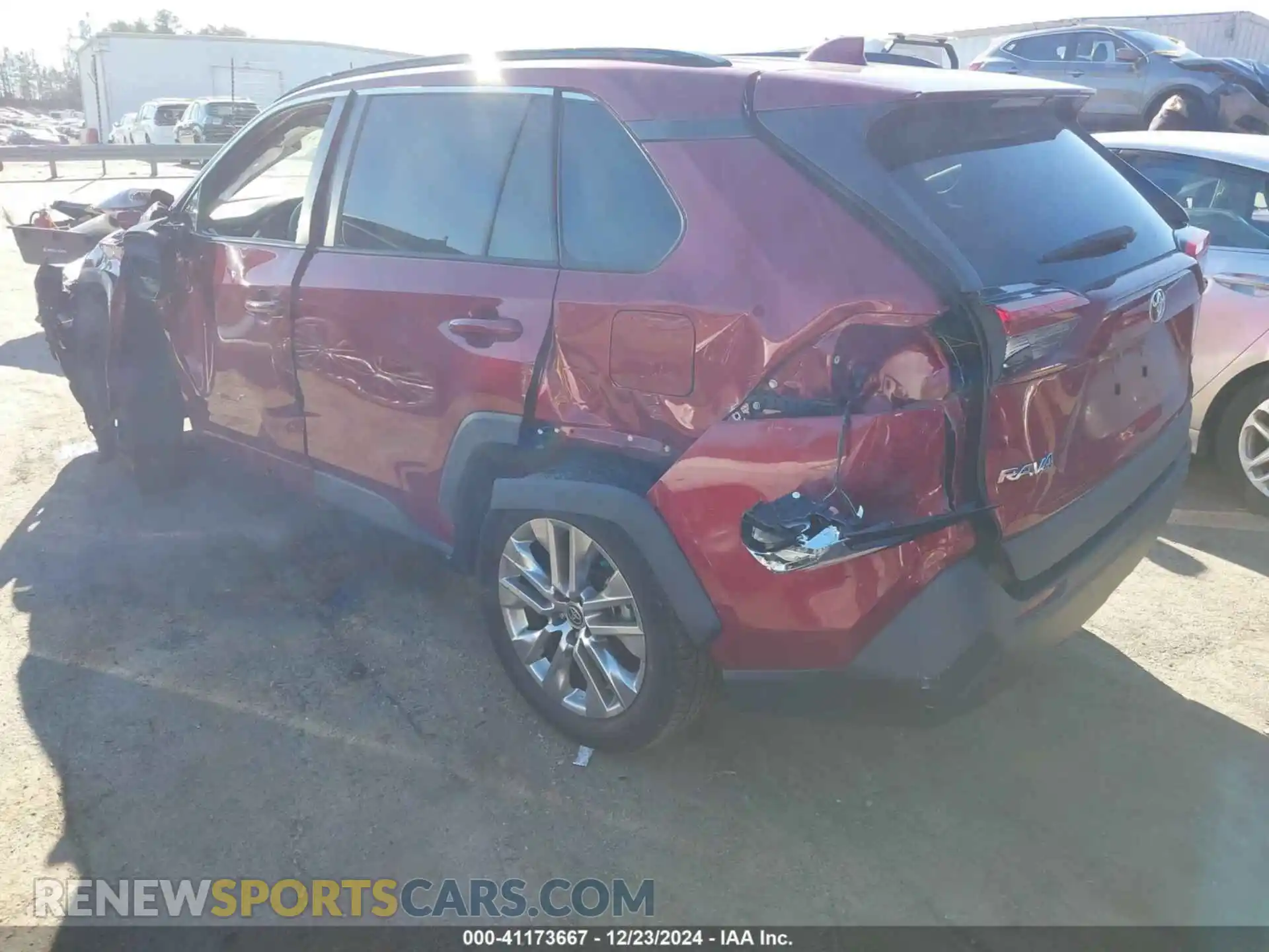 3 Photograph of a damaged car 2T3C1RFV9MW165788 TOYOTA RAV4 2021