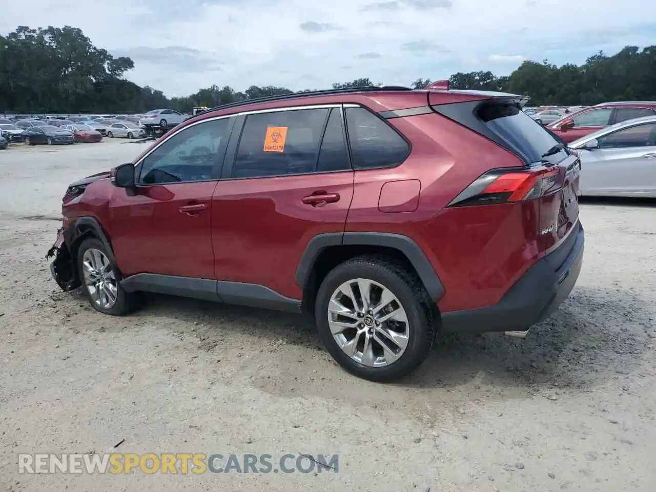 2 Photograph of a damaged car 2T3C1RFV9MW172806 TOYOTA RAV4 2021