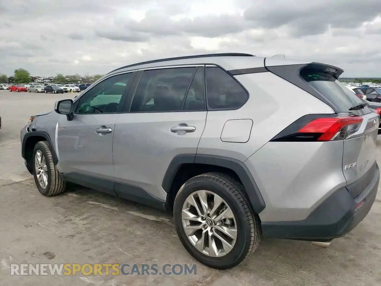 2 Photograph of a damaged car 2T3C1RFVXMC098605 TOYOTA RAV4 2021