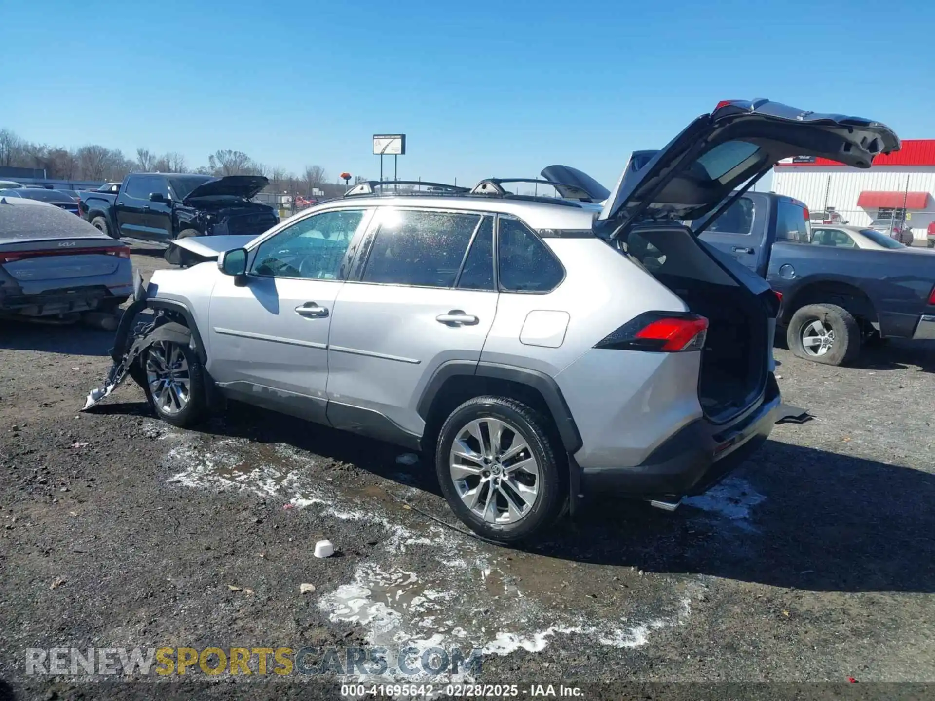 3 Photograph of a damaged car 2T3C1RFVXMC148497 TOYOTA RAV4 2021
